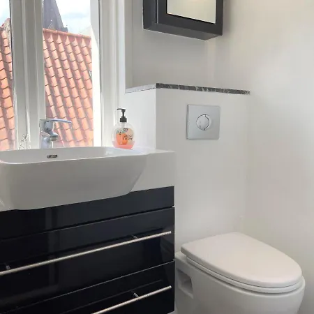 Διαμέρισμα Three Bedroom In Assens, St, Kirkestrde 4 Assens